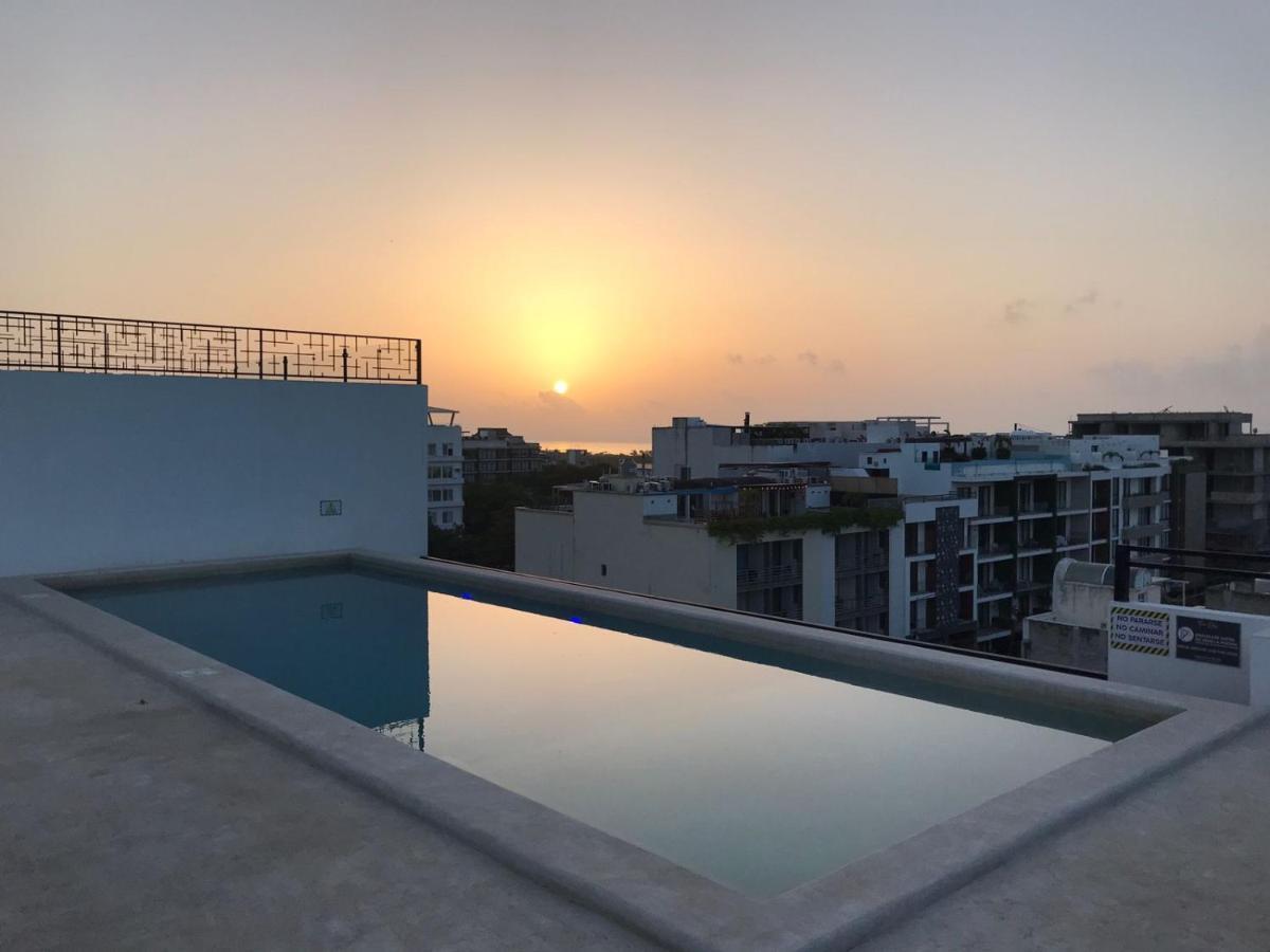 Rentas Vacacionales Torre Diez Playa del Carmen Exteriör bild