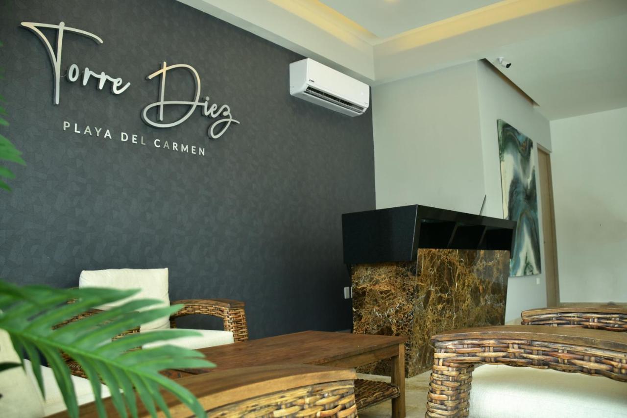 Rentas Vacacionales Torre Diez Playa del Carmen Exteriör bild